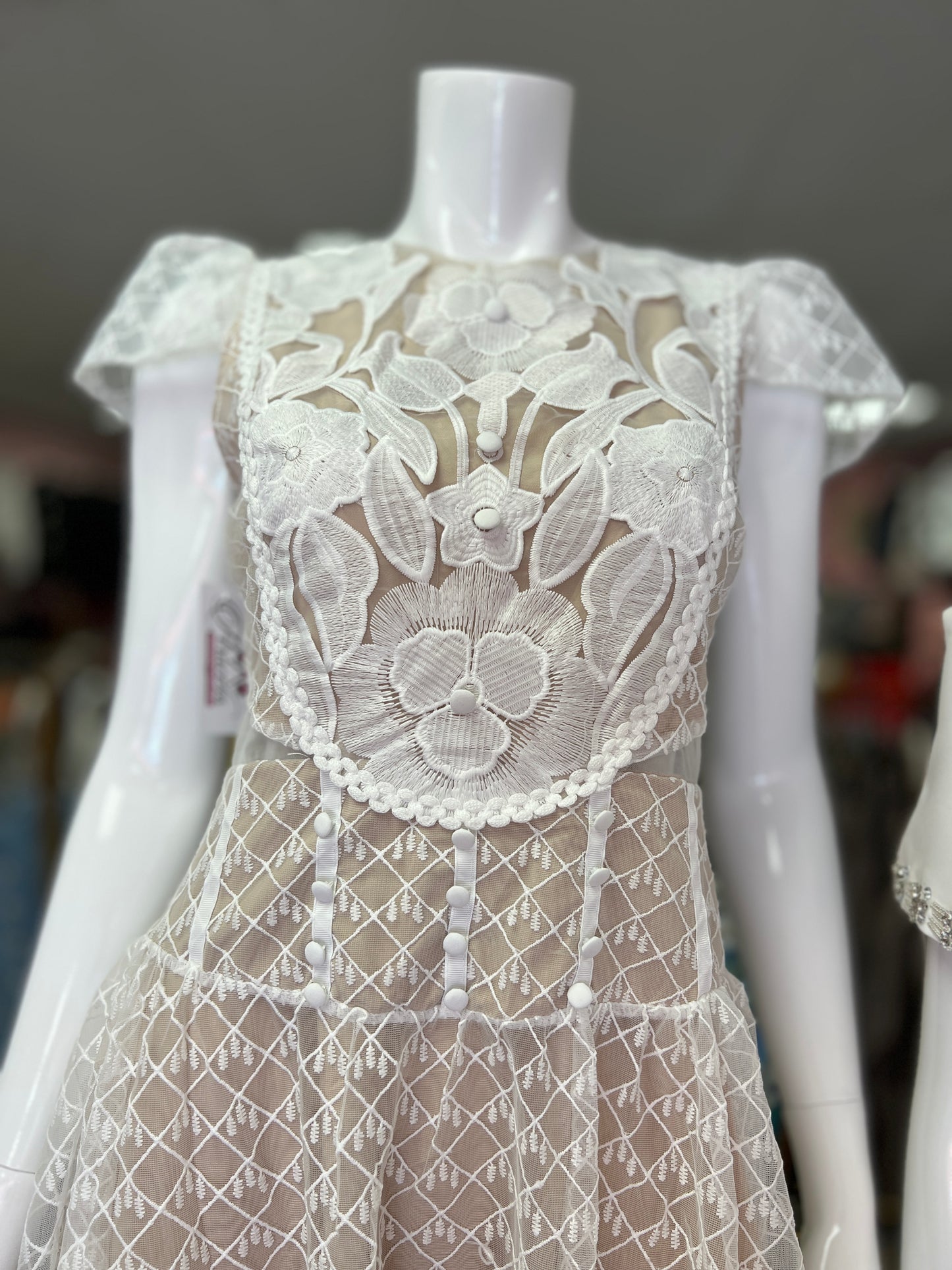 Dress Della